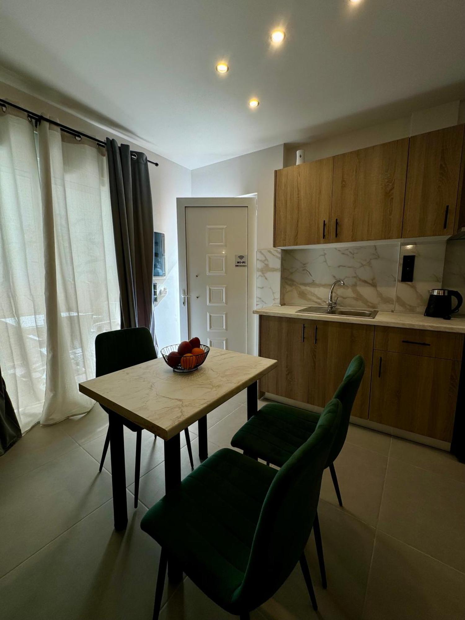 Bay View Apartman Faliráki Kültér fotó